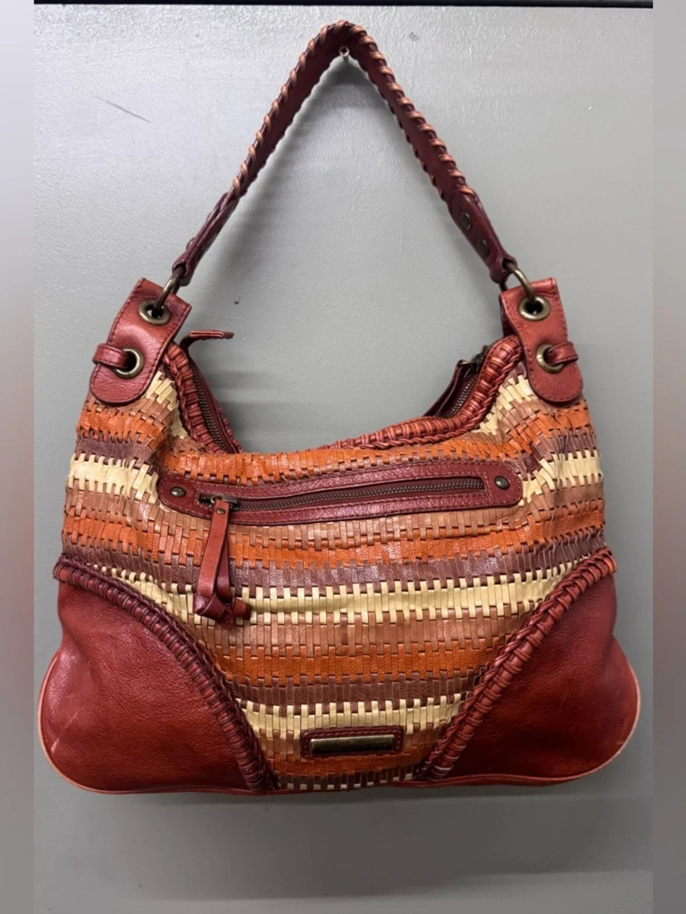 Isabella Fiore Vintage Brown Leather Boho Hobo Bag Handbag Shoulder Bag